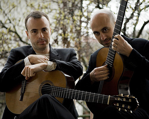 image of guitarists Matteo Mela and Lorenzo Micheli of SoloDuo